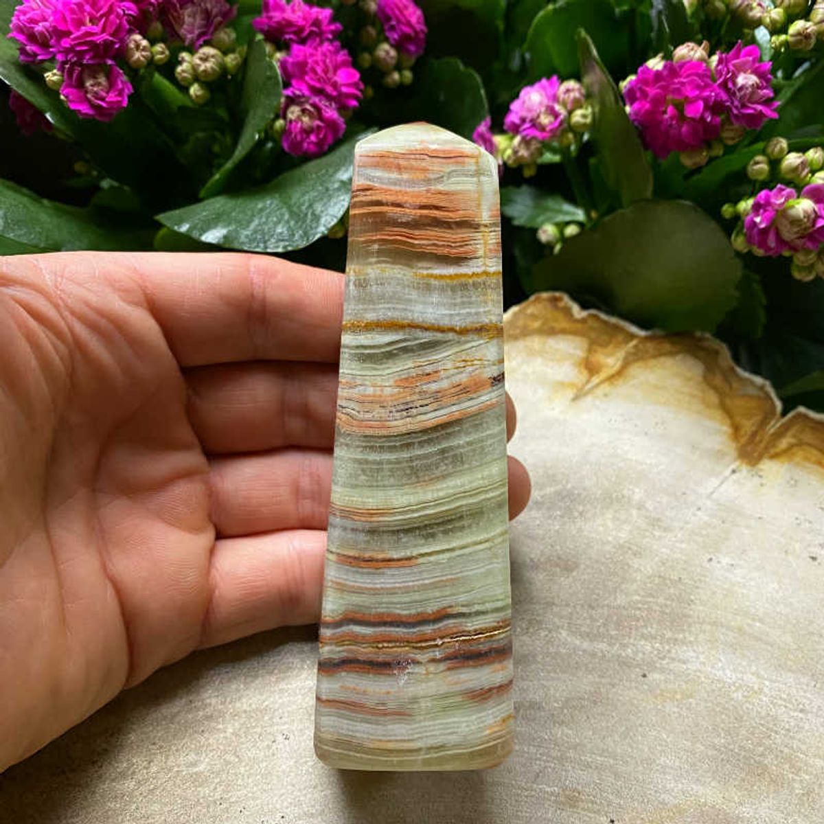 Stribet onyx obelisk